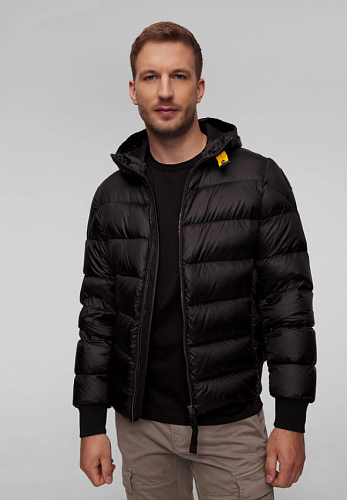 Мужская куртка PARAJUMPERS черная